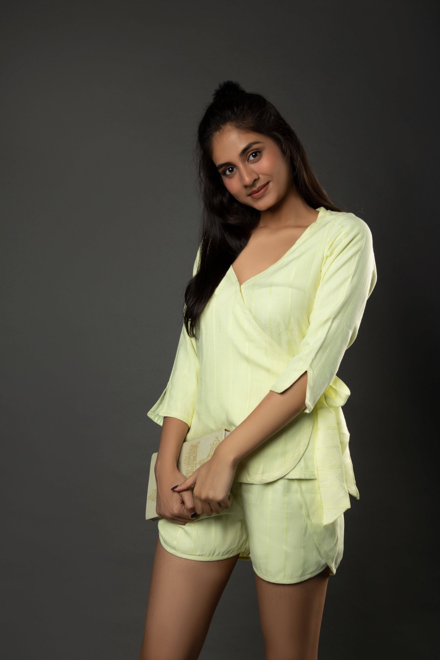THE FLOUR'ESSENCE' TIE-UP LOUNGE WEAR SET