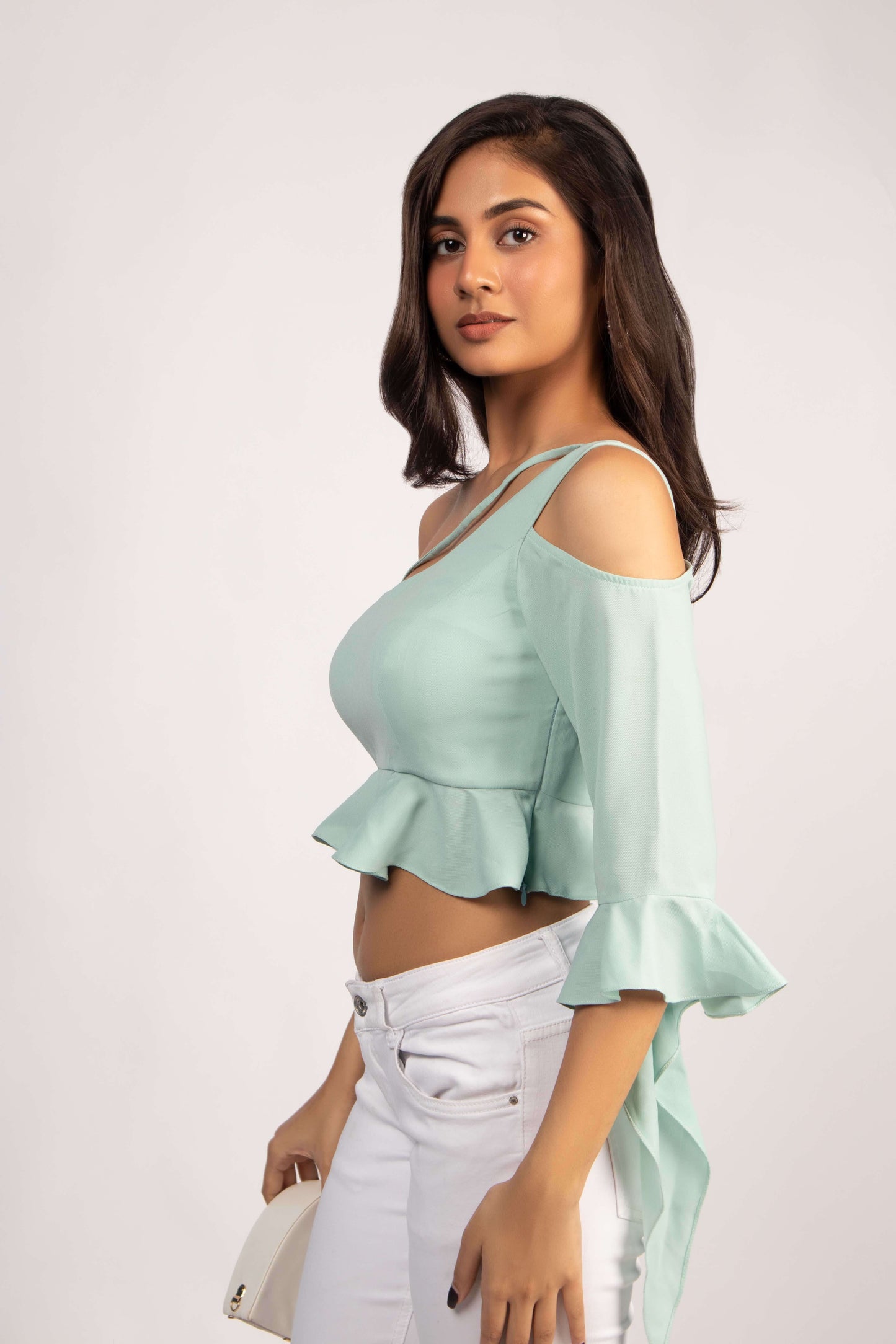 MINT' TO LOOK HOT TOP