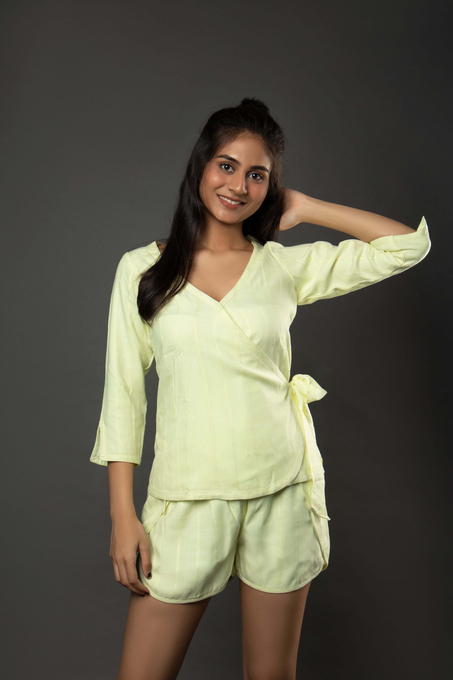THE FLOUR'ESSENCE' TIE-UP LOUNGE WEAR SET