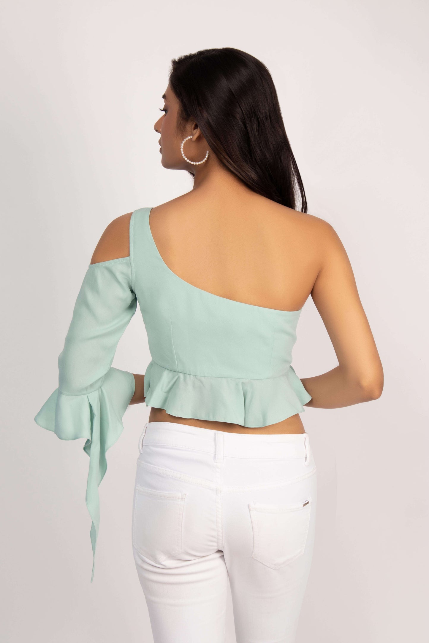 MINT' TO LOOK HOT TOP